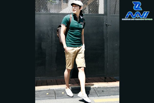 áo polo với quần short ngắn