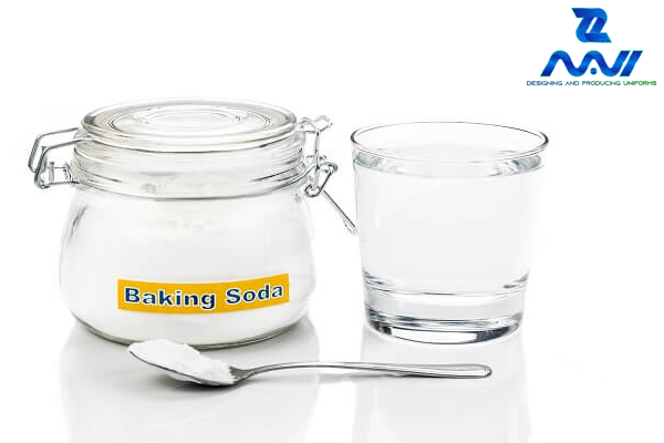 Dùng baking soda tẩy thâm kim